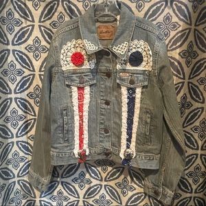Levis Red White Blue Patriotic Bandana Denim Jacket Girls Western Lace SZ LARGE